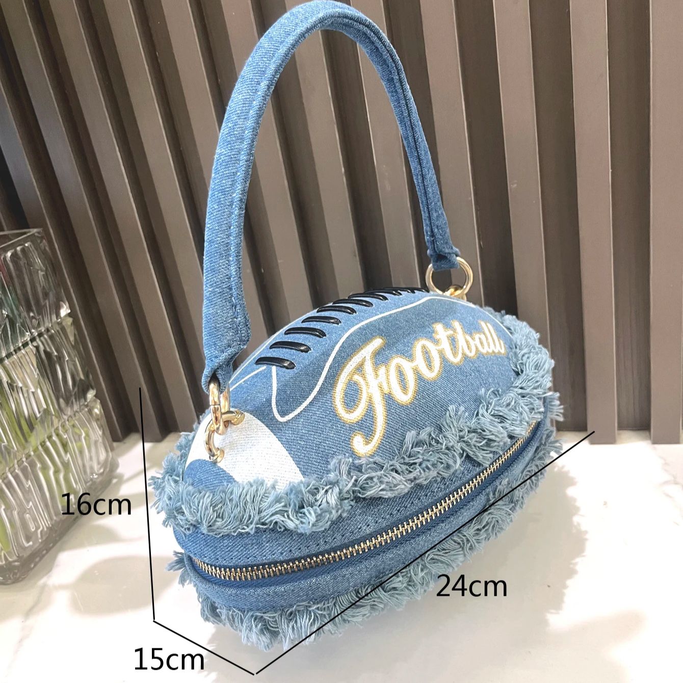Bola Forma Evening Clutch Bag  - Luxury Bags Denim avaliação e preço