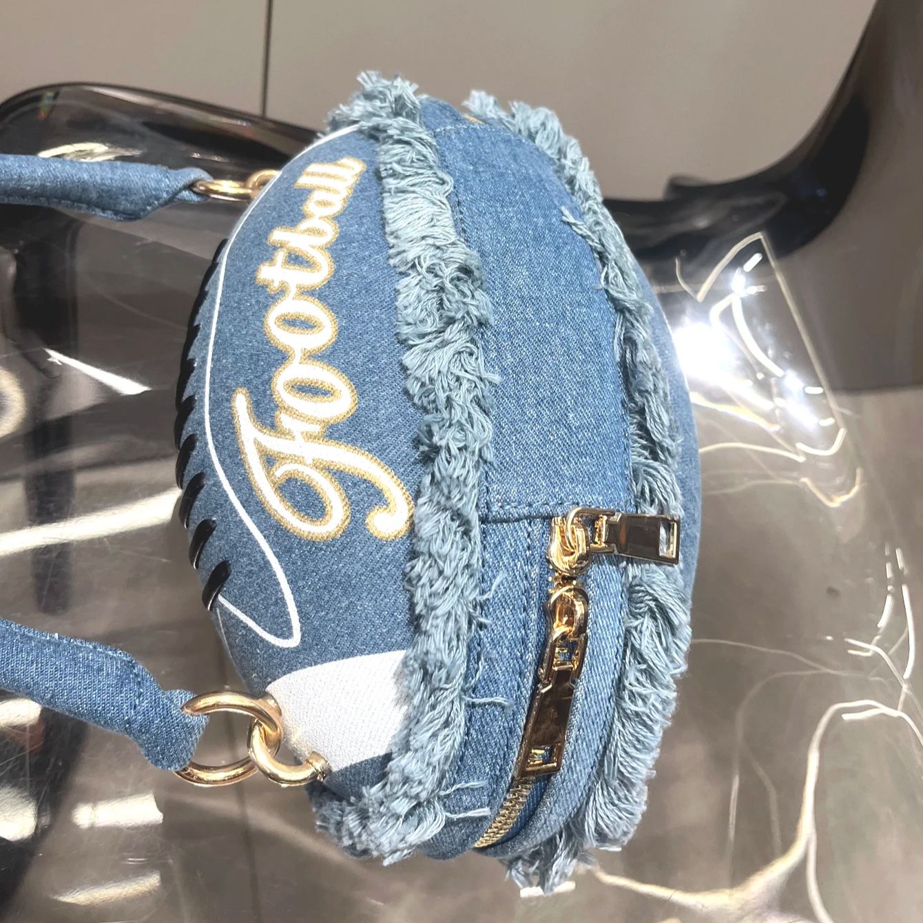 Bola Forma Evening Clutch Bag  - Luxury Bags Denim avaliação e preço