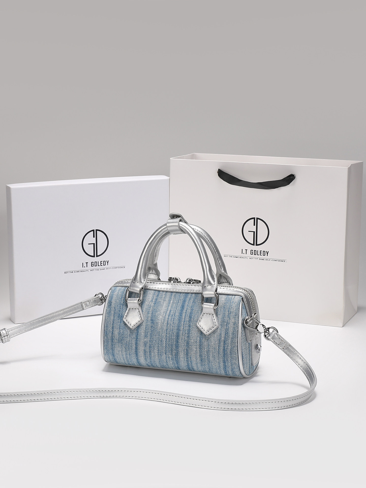 Bolsa Boston Vintage de Luxo c - Luxury Bags Denim avaliação e preço